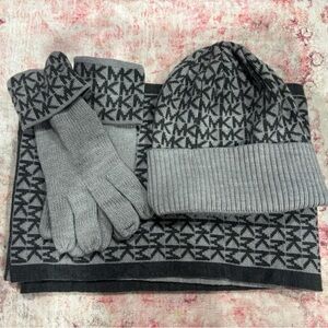 Michael Kors Gray Patterned Gloves and Hat Set